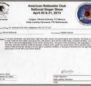 Rottweiler Moxie - Sieger Show Critique
